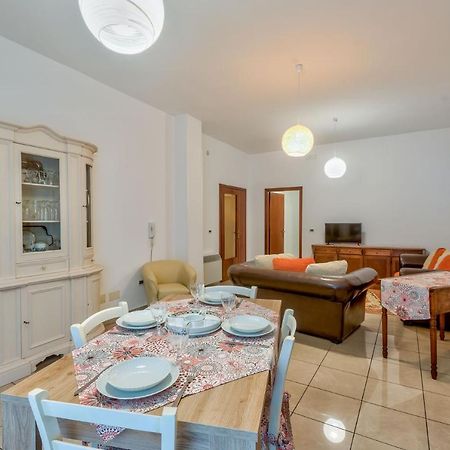 Casa Vacanza Binario 35 Ceglie Messapica Bagian luar foto