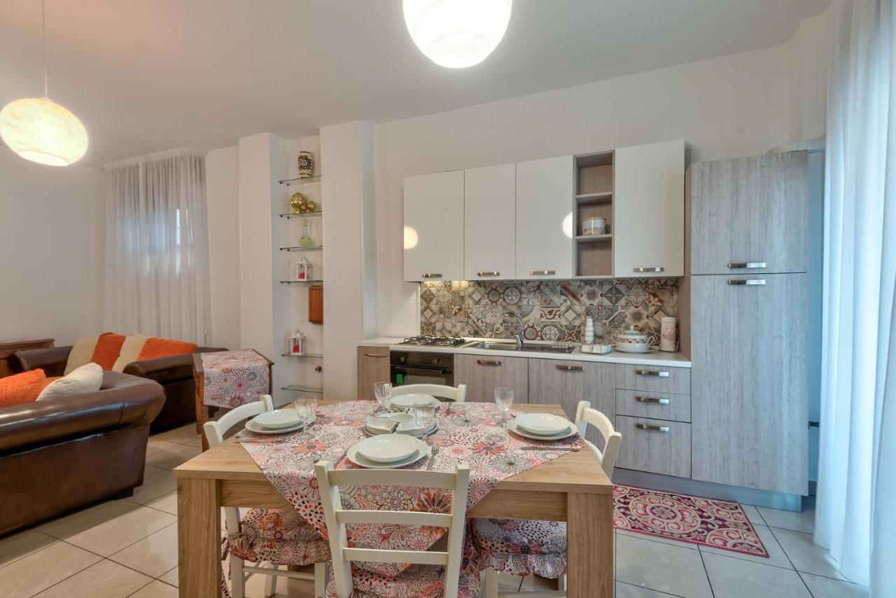 Casa Vacanza Binario 35 Ceglie Messapica Bagian luar foto
